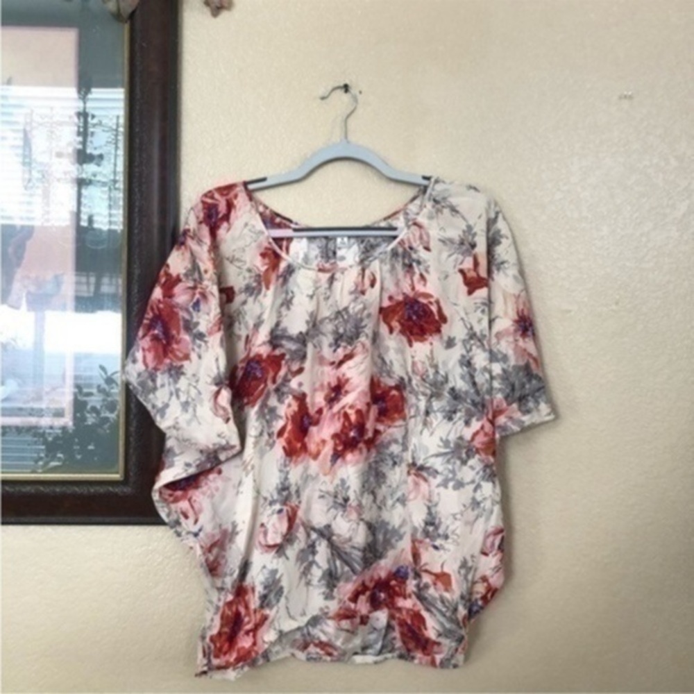Cabi The Gypsy Floral Silk Dolman Blouse Size Small